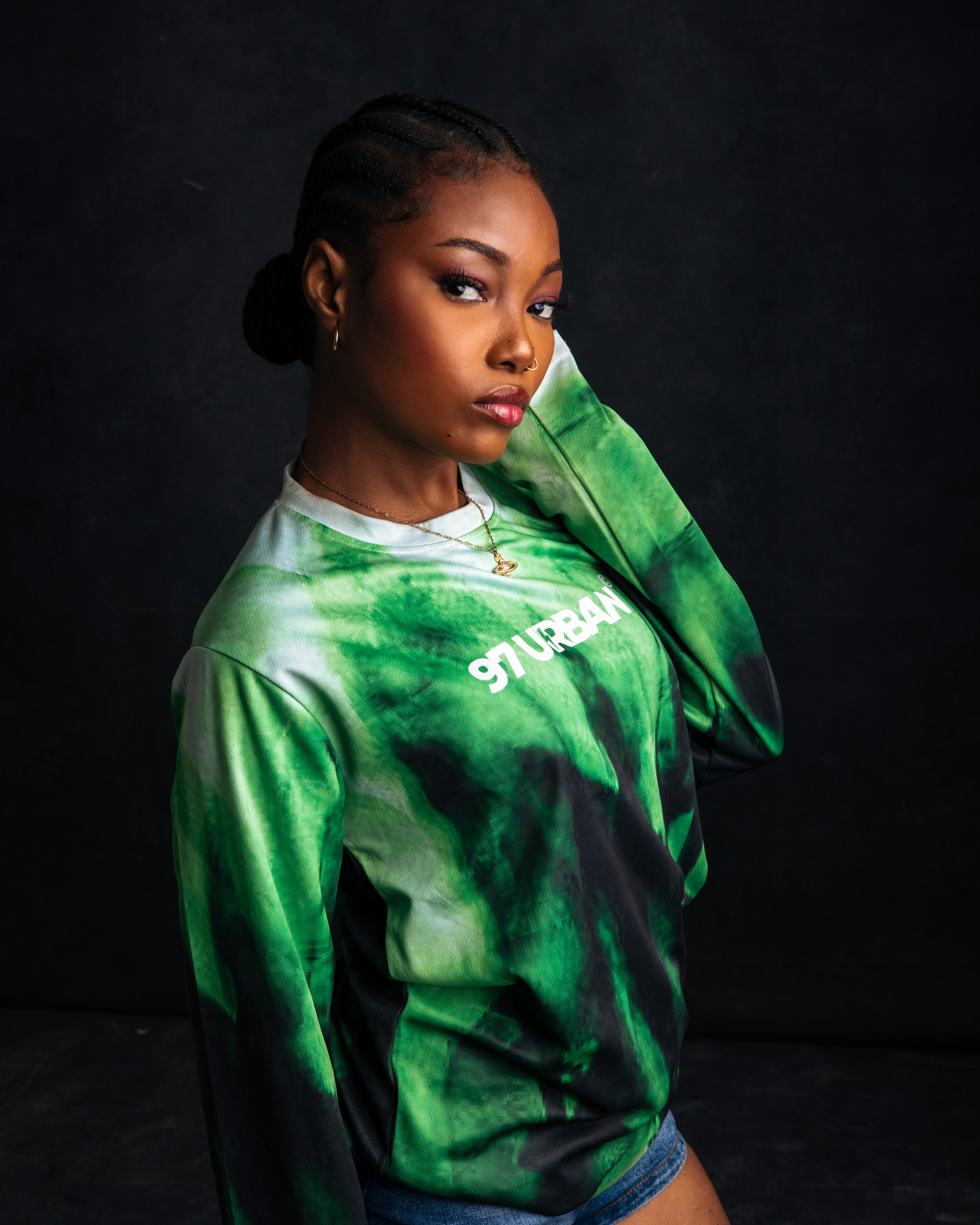 97 URBAN PIXELATED GREEN SHADOW TOP