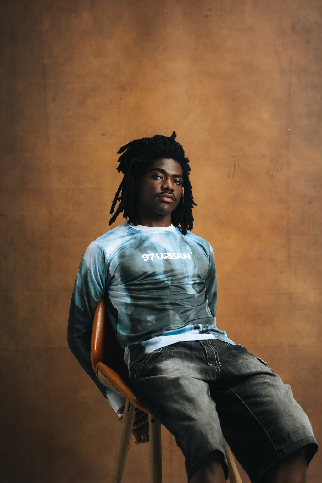 97 URBAN PIXELATED BLACK SHADOW TOP