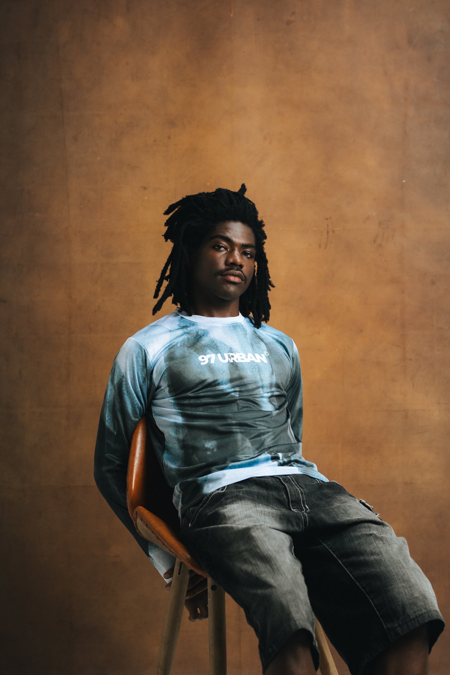 97 URBAN PIXELATED BLACK SHADOW TOP