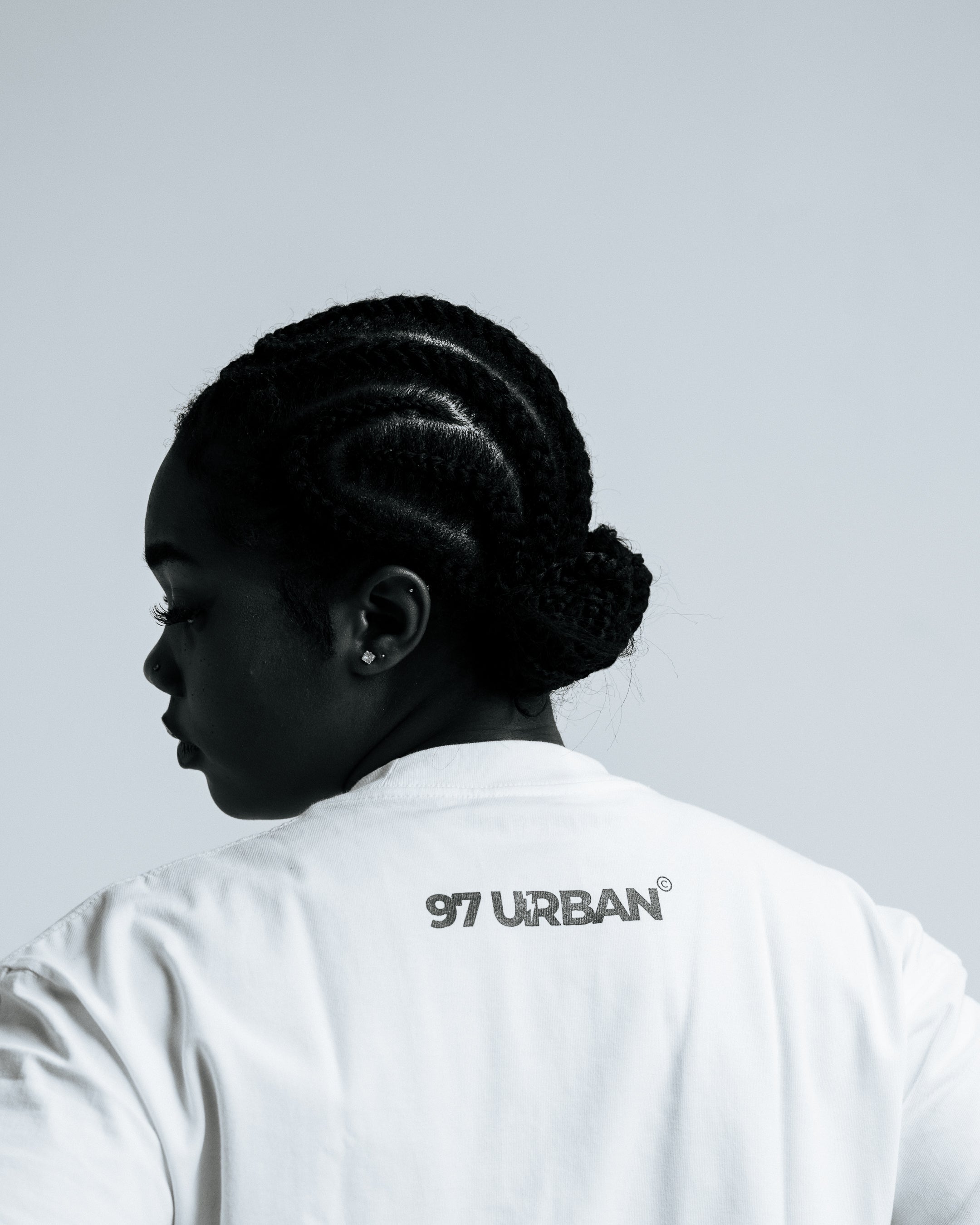 97 URBAN  WHITE UID GRAPHIC TEE