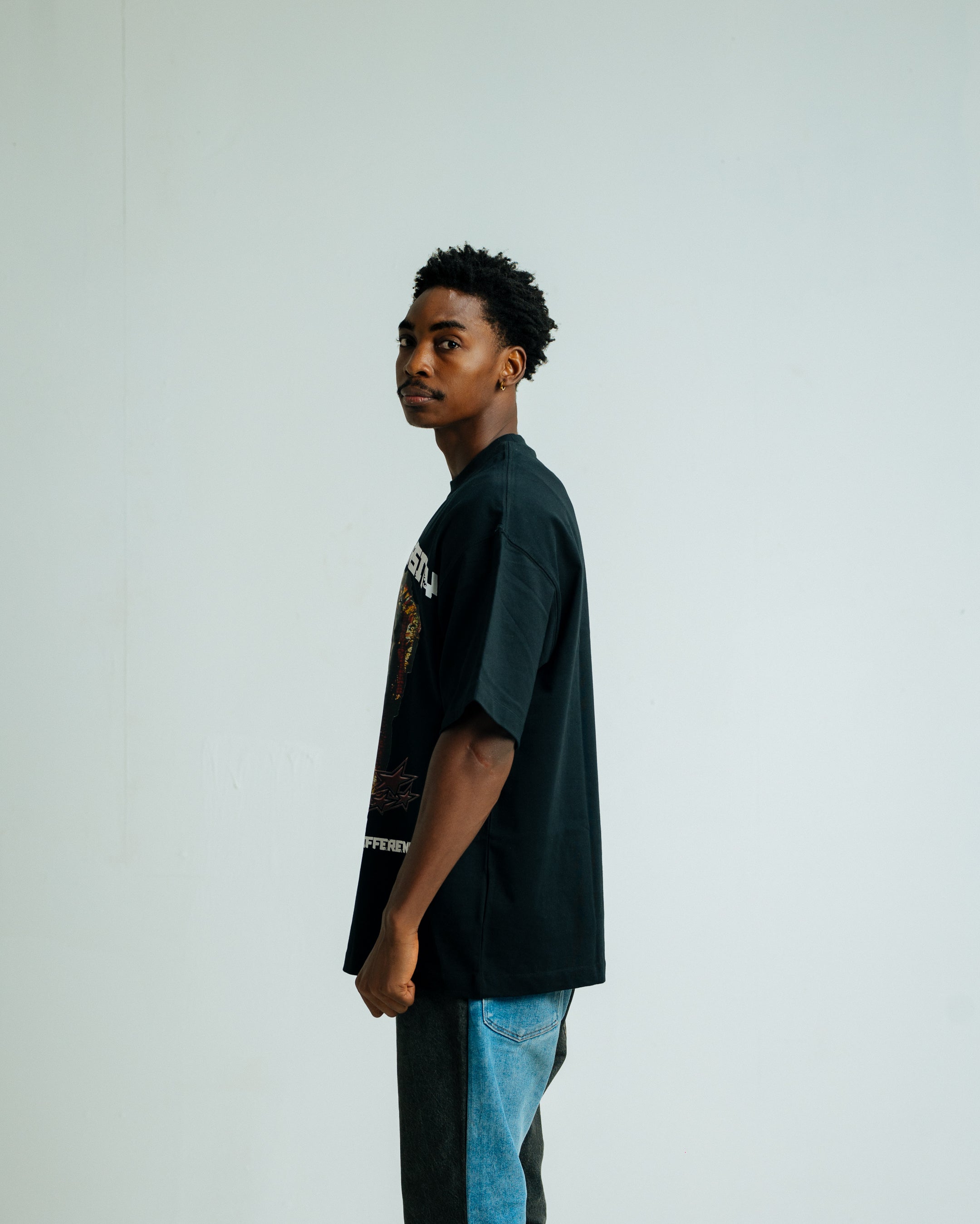 97 URBAN BLACK UID GRAPHIC TEE